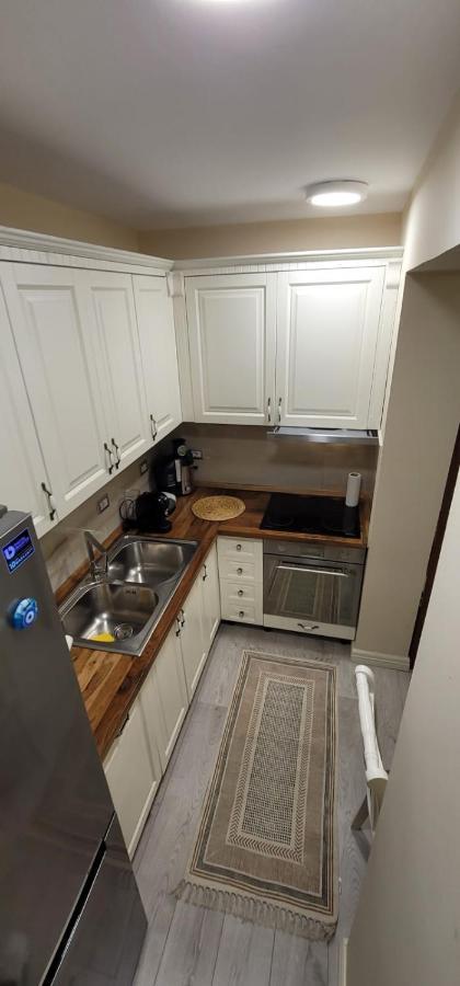 New Bazar Luxury Apartment Tirana Bagian luar foto